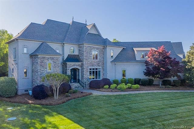 1st image of 210 Milford Cir