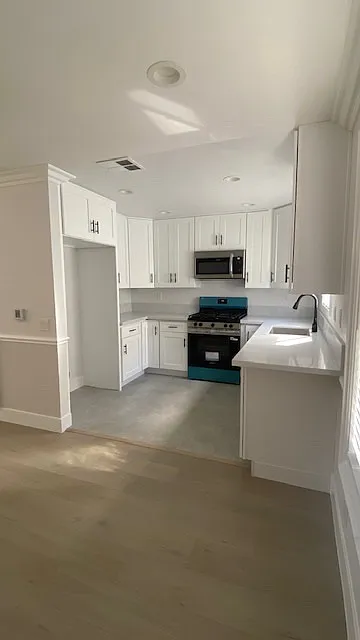 2 bed, 957 sqft, $2,800 — Photo 4