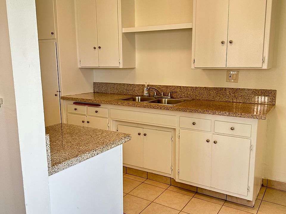 2nd image of 520 E Hurst St #14