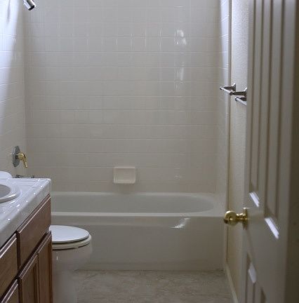 2nd image of 615 Evergreen Dr