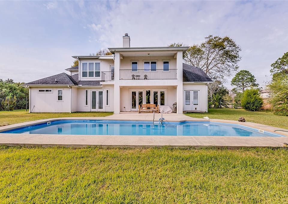 1st image of 1415 Briar Bayou Dr