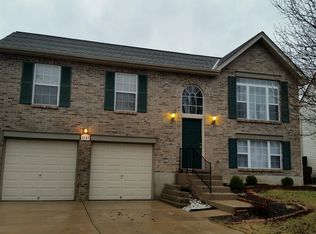 1547 Clovernook Dr, Elsmere, KY 41018
