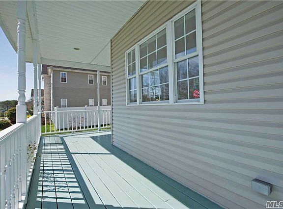 5th image of 12 East Ave