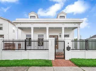 1115 Valence St, New Orleans, LA 70115