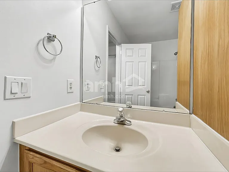 7940 Ebony Rd — Photo 13