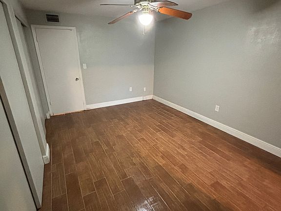 2nd image of 1000 49th St N APT 115