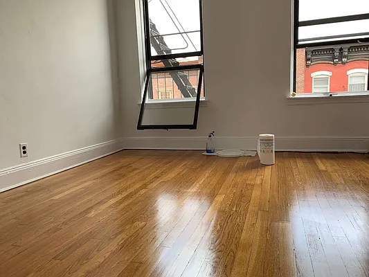 Rented by GPA Realty | media 14