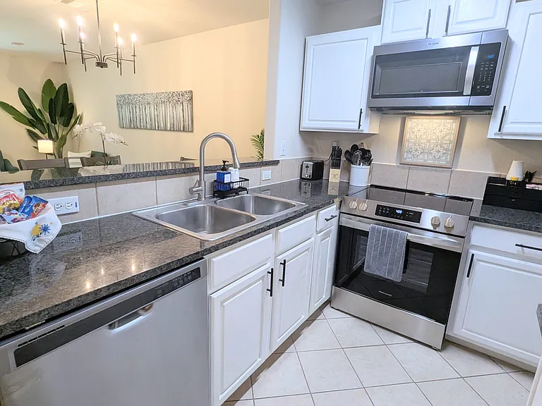 523 Solomon Ln — Photo 21