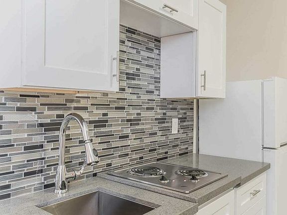 Regina kitchen