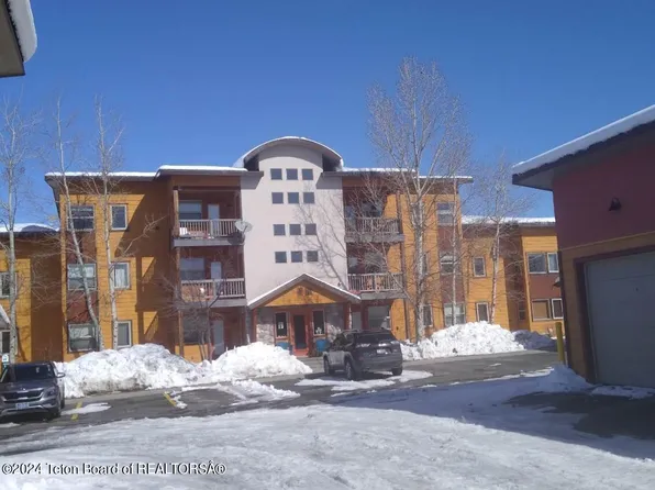 7552 Mountain Laurel Dr APT E14, Victor, ID 83455