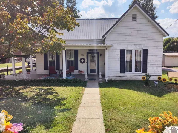 308 E Bellville St, Marion, KY 42064