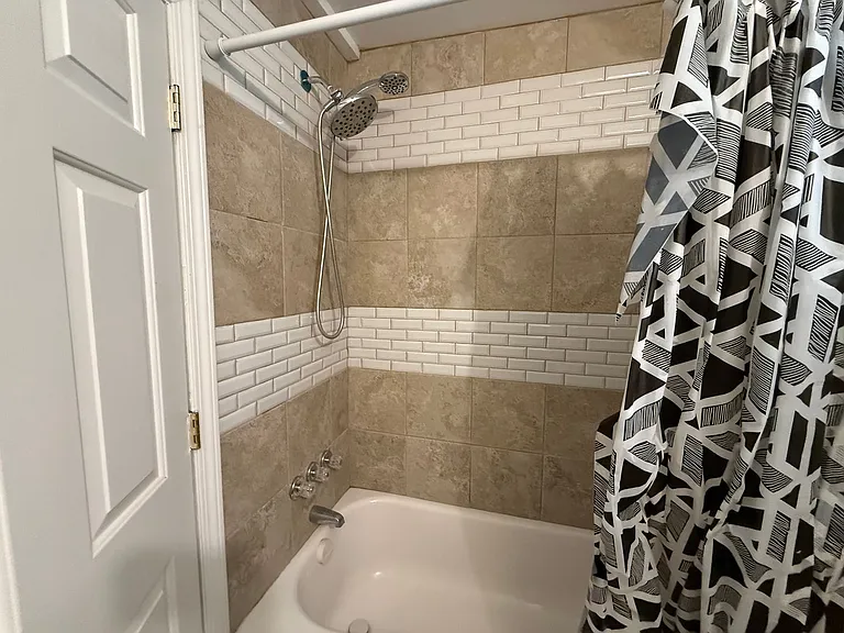 908 Darlington Way SW — Photo 13