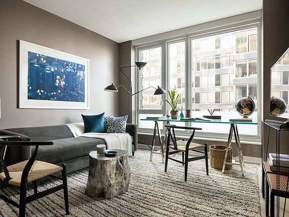 5th image of 456 Washington St APT 4K