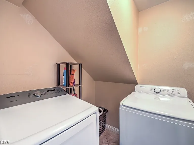 1918 Pintura Cir — Photo 31