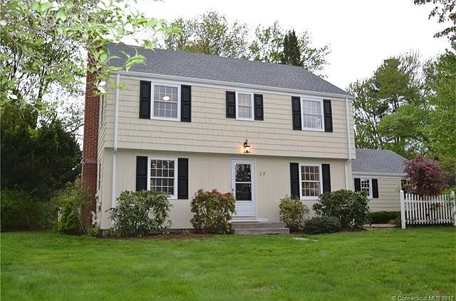 Welcome home to 17 Richmond...