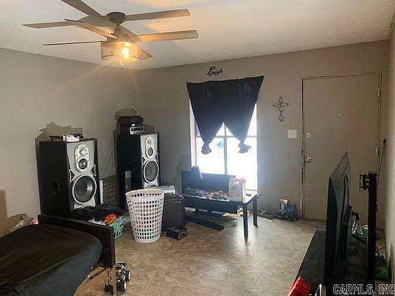4th image of 1009 Garfield St