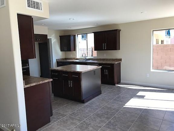4th image of 9409 W Palmer Dr