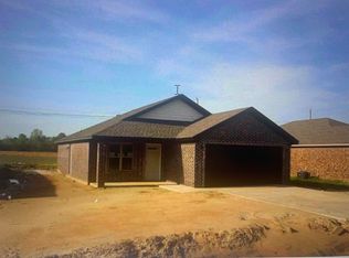 209 Redwood Dr, Bono, AR 72416