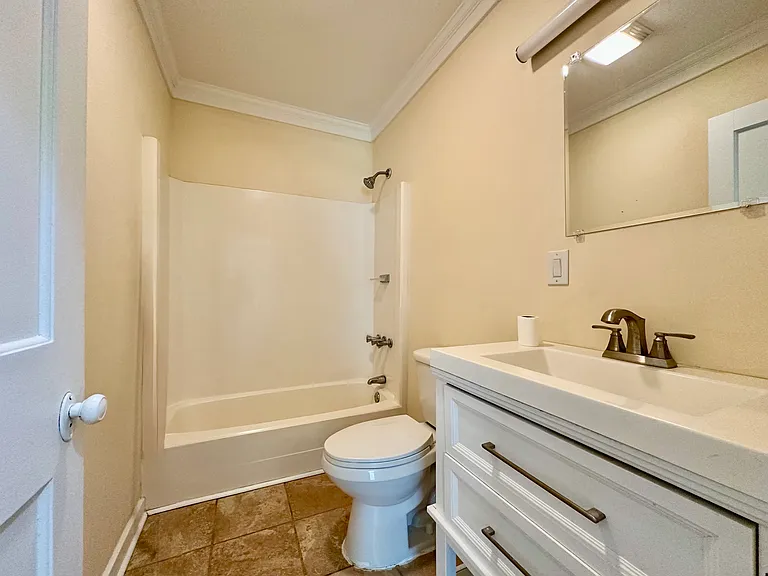 219 NW Gilliland Rd — Photo 11