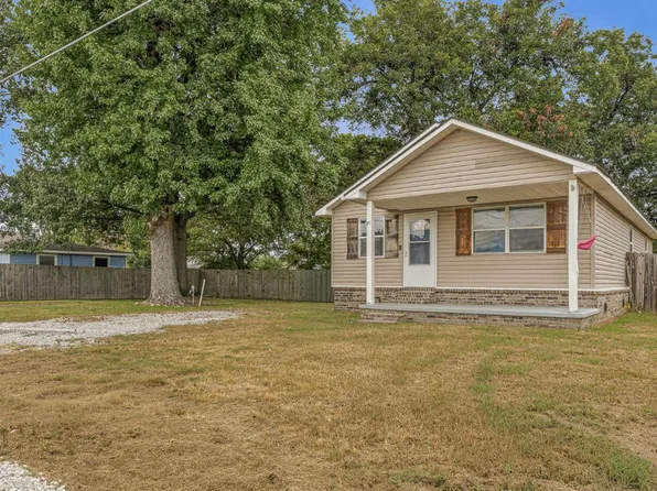 711 Davidson St, Manila, AR 72442