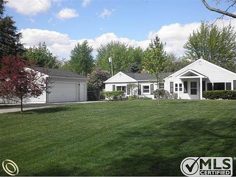 Immense front yard for fun too!