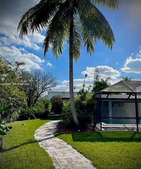 7425 SW 118th St — Photo 10