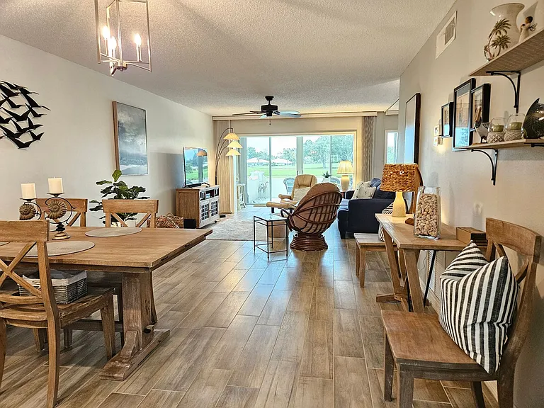 435 Cerromar Ln #329 — Photo 6