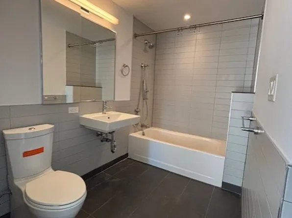 64 Bayard Street image 10 of 12