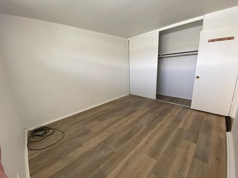 1st image of 609 De La Vina St #28