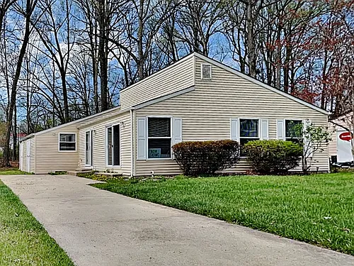 4108 Springsleigh Rd Photo 1