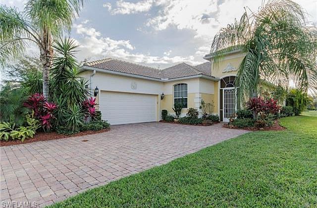 1st image of 15400 Cortona Way