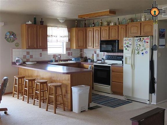 4th image of 526 Ontario Dr
