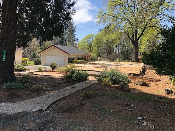 3rd image of 10360 Carey Dr