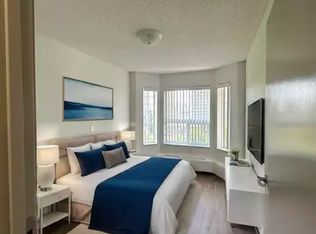 11148 84th Ave NW, Edmonton, AB T6G0V8