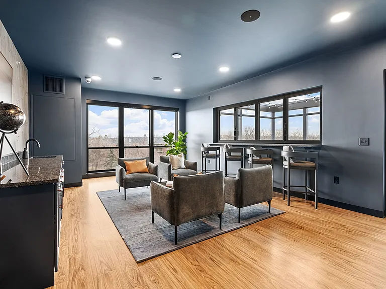 Rooftop Lounge