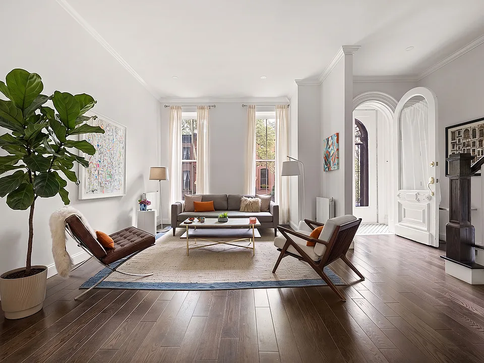 410 Bergen St #2