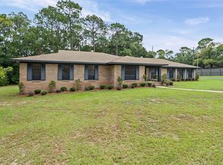 241 Suzanne Cir, Mobile, AL 36608