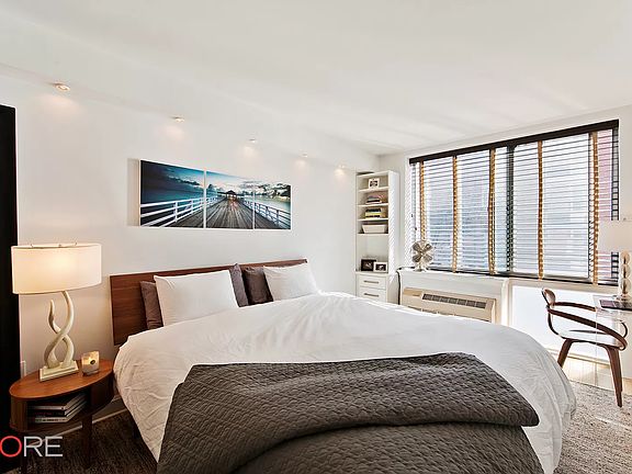 5th image of 505 W 47th St #5AN