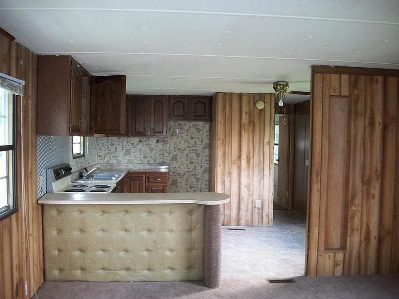 2nd image of 1 Zarin Ave