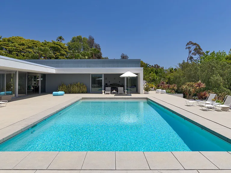 27044 Sea Vista Dr — Photo 30