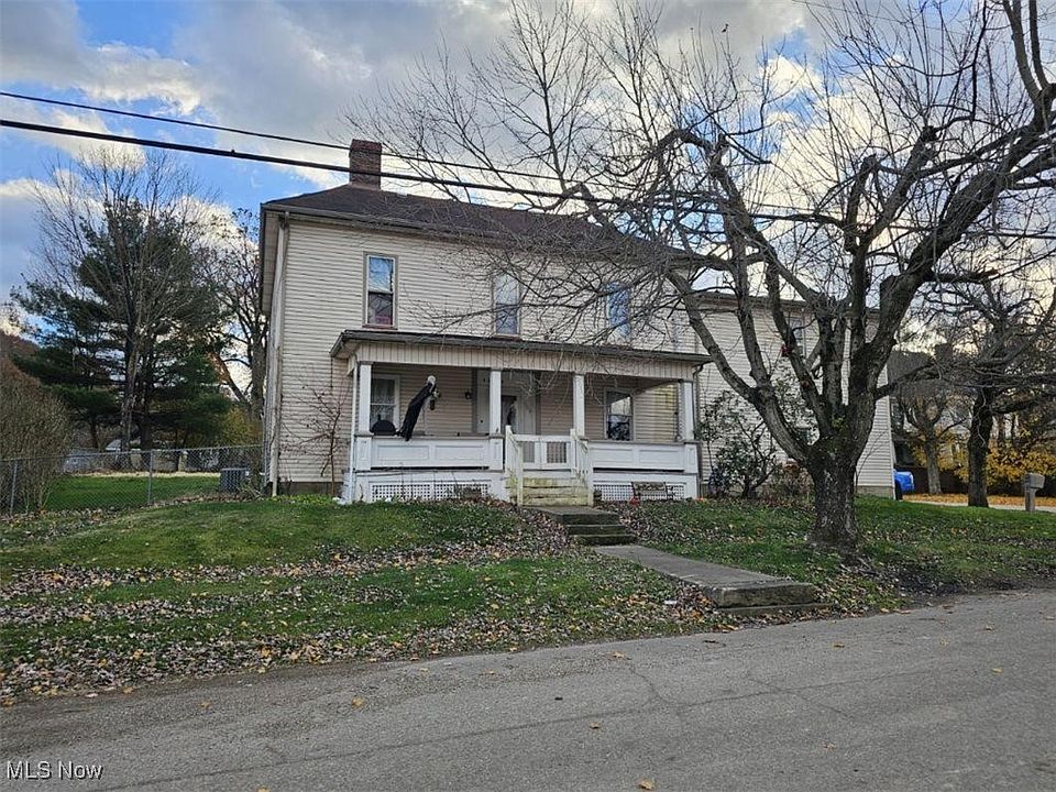 1st image of 109 W College St