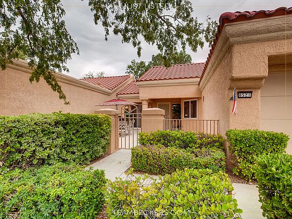 3rd image of 8521 Glenmount Dr