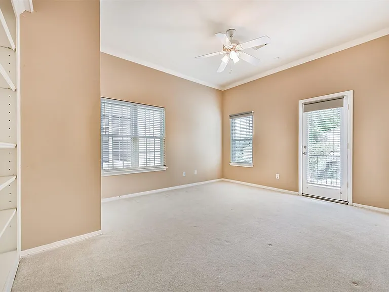5023 Nolda St — Photo 28