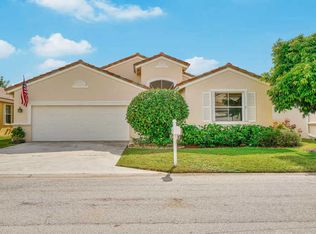 9484 Lago Dr, Boynton Beach, FL 33472