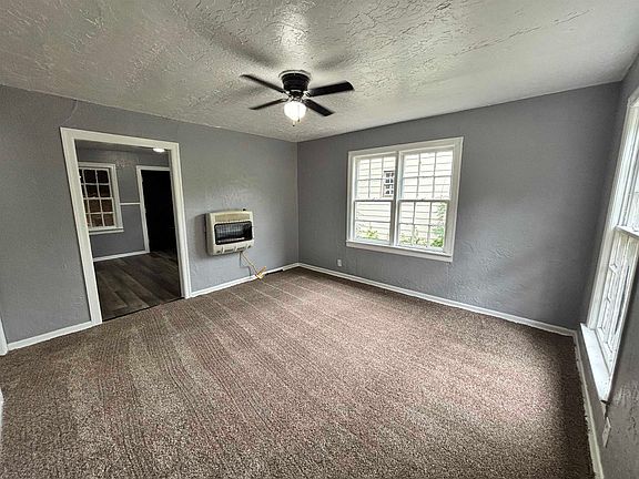 2nd image of 709 N N St #D