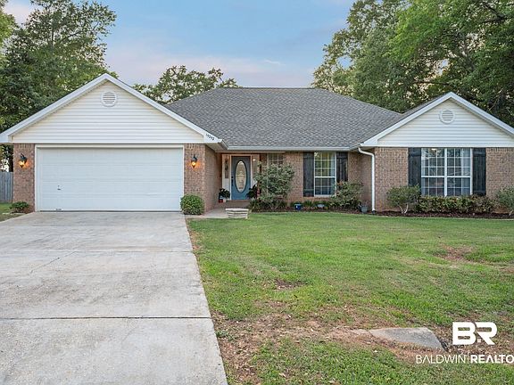 4th image of 15252 Julieann Ln