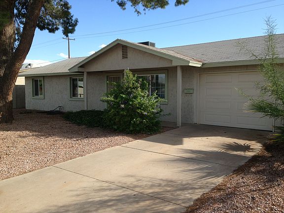 2nd image of 1119 E Marigold Ln