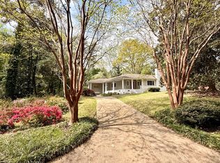 285 Cary Dr, Auburn, AL 36830
