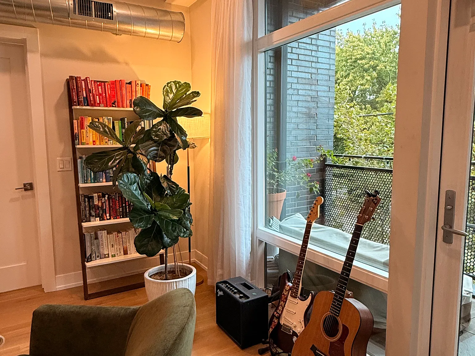 1 bed, 765 sqft, $2,950 — Photo 3