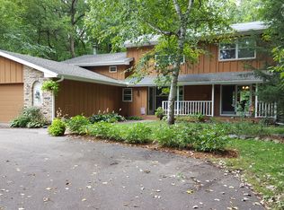 5230 Vine Hill Rd, Shorewood, MN 55331